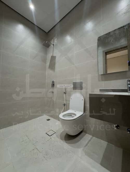 فيلا 313.8 متر مربع شرقية على شارع 15م السويس 2، جازان