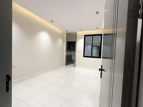 Floor 376 SQM with 8 bedrooms الروابي، أبها