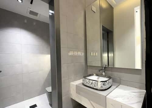 دور 376.93 متر مربع ب 8 غرف الروابي، أبها