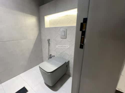 Floor 376 SQM with 8 bedrooms الروابي، أبها