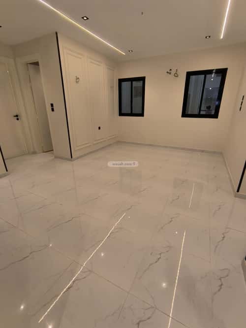 Villa 338 SQM Facing East on 20m Width Street Al Wasat District, Alttayif