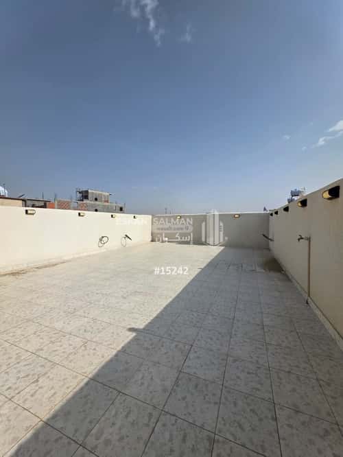 فيلا 491 متر مربع جنوبية على شارع 15م الغدير، أبها