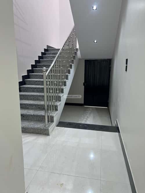 Floor 450 SQM with 10 Bedrooms Wadi Jaleel, Alttayif