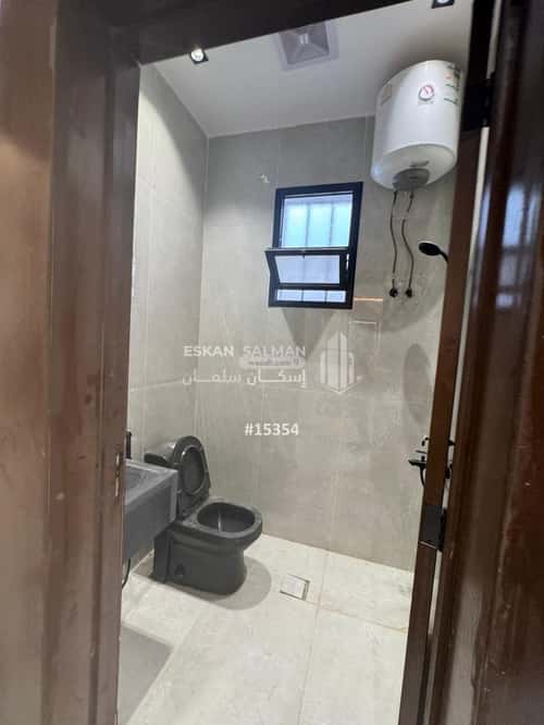 Apartment with 5 Bedrooms Al- Nadwah, East Riyadh, Riyadh
