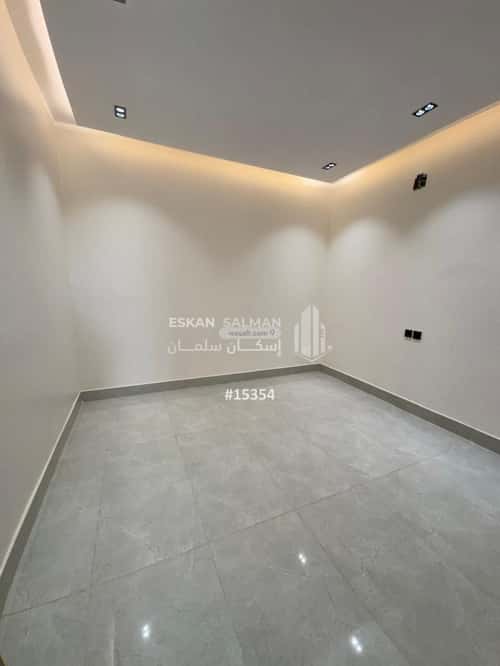 Apartment with 5 Bedrooms Al- Nadwah, East Riyadh, Riyadh