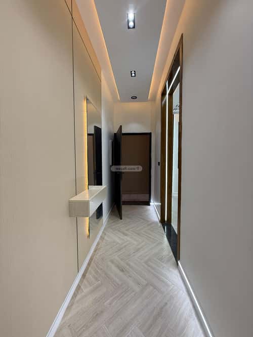 Apartment with 6 Bedrooms Al-Yarmouk, Khamis Mushait