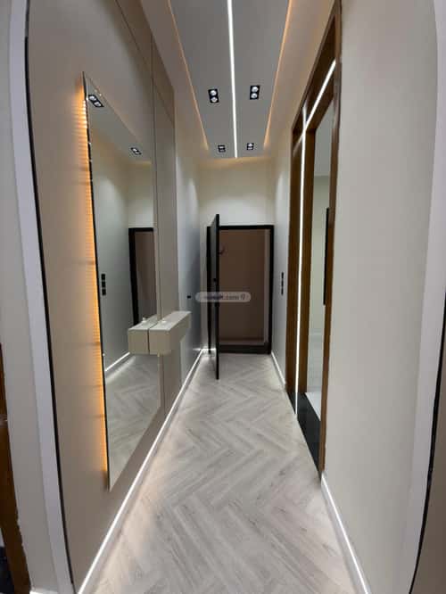 Apartment with 6 Bedrooms Al-Yarmouk, Khamis Mushait