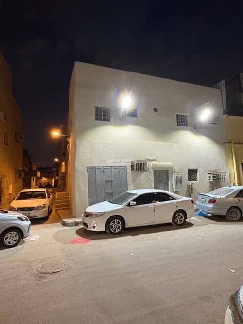 عمارة 107.35 متر مربع واجهة غربية العود، وسط الرياض، الرياض