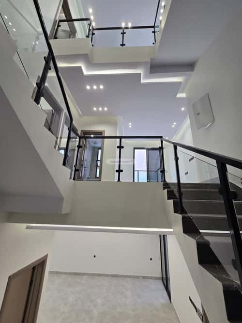 فيلا 297.21 متر مربع شمالية على شارع 20م البيان، شرق الرياض، الرياض