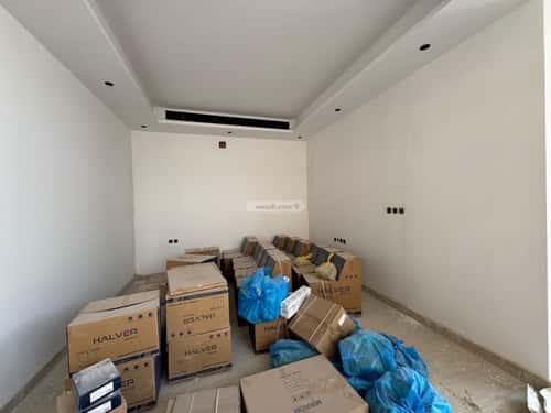 فيلا 500 متر مربع غربية على شارع 20م الملك فيصل، شرق الرياض، الرياض