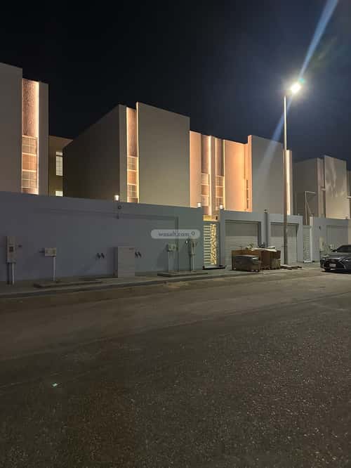 Villa 300 SQM Facing East on 18m Width Street Al Manar, Aldammam