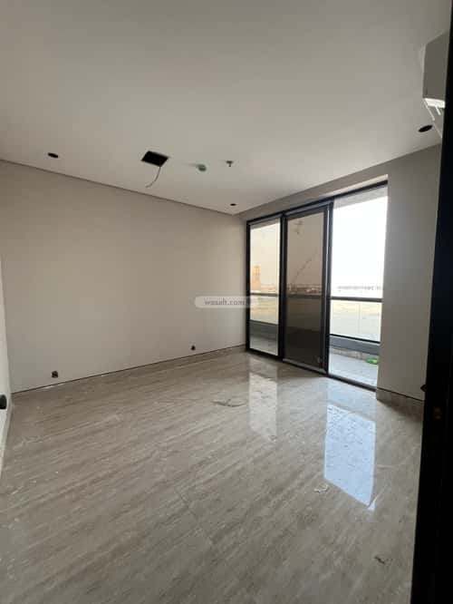 شقة 6 غرف في ضاحية الملك فهد