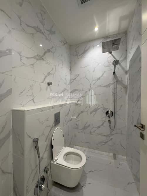 Floor 205 SQM with 6 bedrooms القادسية، شرق الرياض، الرياض