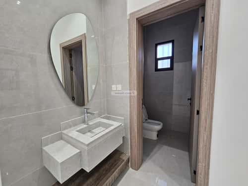 Floor with 4 Bedrooms Al-Maizaliyah, East Riyadh, Riyadh