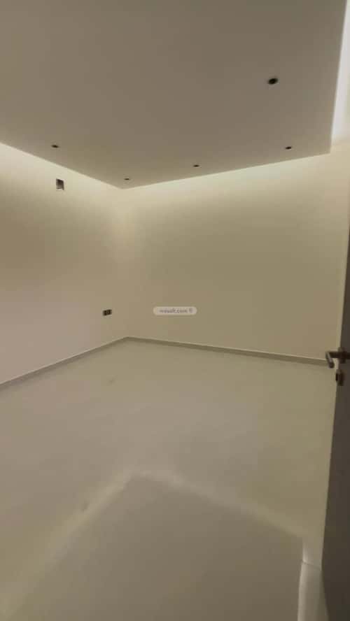 Floor 181.12 SQM with 6 Bedrooms Shubra, West Riyadh, Riyadh