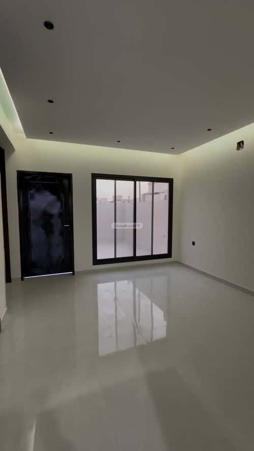 Floor 181.12 SQM with 6 Bedrooms Shubra, West Riyadh, Riyadh