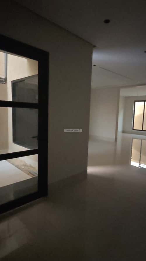 Villa 250 SQM Facing North on 20m Width Street King Fahad Dist, Aldammam