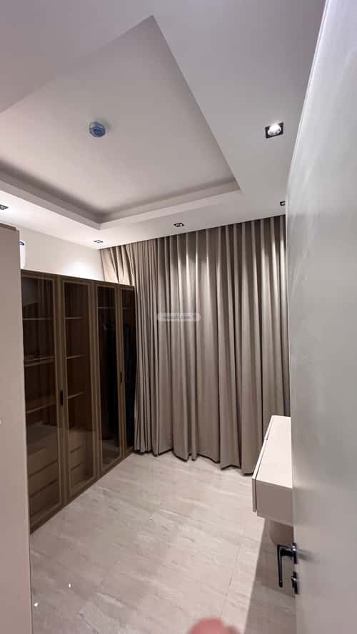 شقة 3 غرف في الملقا