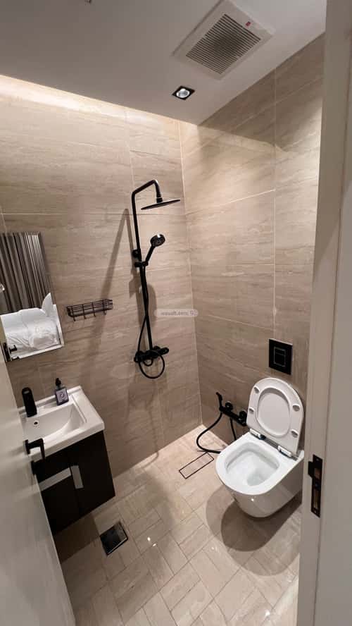 3 bedroom apartment in Al Malqa