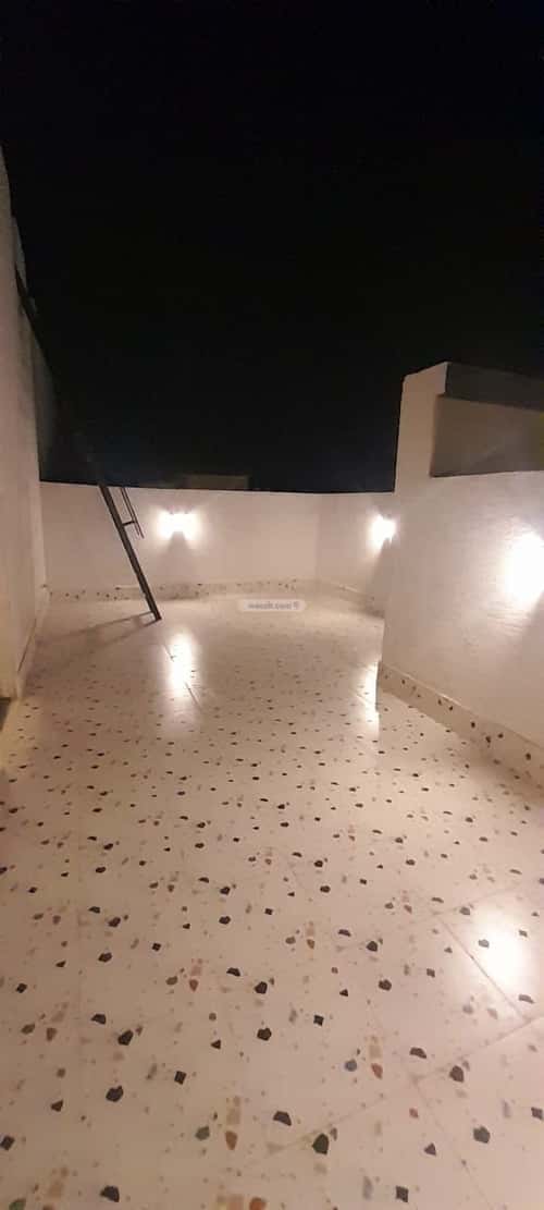 فيلا 231 متر مربع شمالية على شارع 15م الياقوت، شمال جدة، جدة