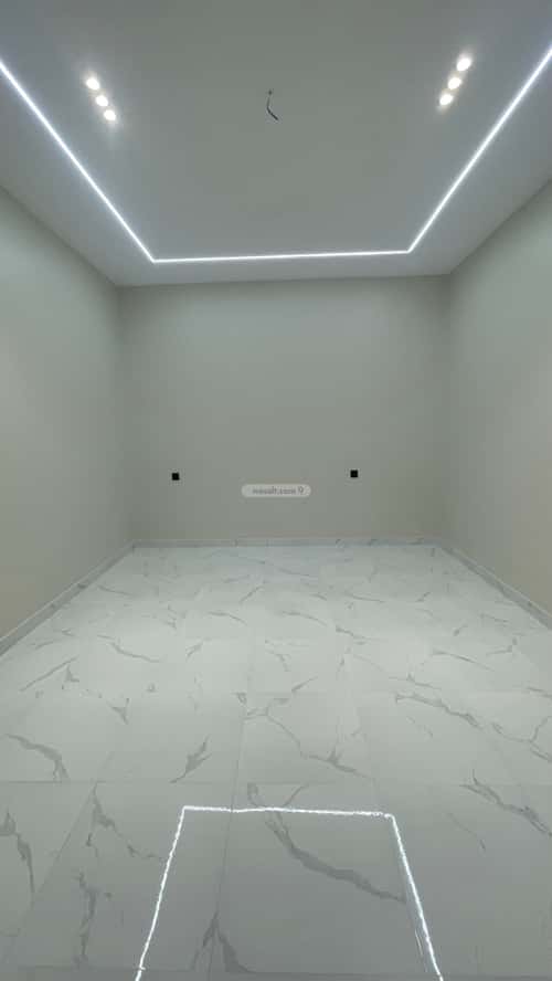 Floor 300 SQM with 5 Bedrooms Al Khobar, Madinah