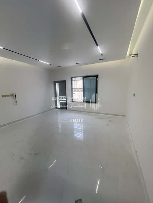 Apartment with 5 Bedrooms Uhod, Aldammam