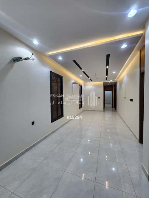 Villa 300 SQM Facing North on 15m Width Street Al Rahmanyah, East Jeddah, Jeddah