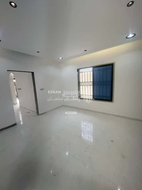 شقة ب 5 غرف أحد، الدمام