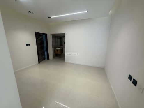 فيلا نصف مفروشة 285 متر مربع واجهة غربية العليا، وسط الرياض، الرياض