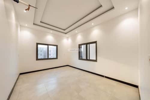 Building 254 SQM with 4 Floors Facing West Al-Mohammadiyah 2, Jazan