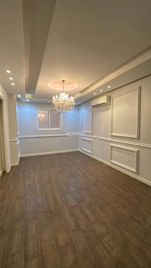 Apartment with 4 Bedrooms Al-Qairawan, North Riyadh, Riyadh