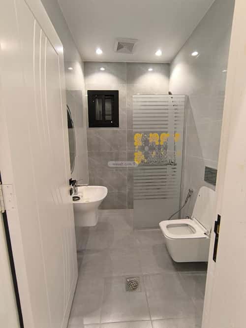 فيلا 312 متر مربع شمالية على شارع 15م الزمرد، شمال جدة، جدة