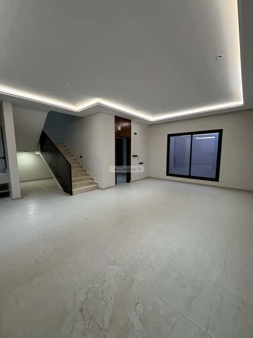 5 bedroom villa in Dirab