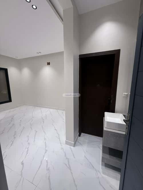 Villa 249 SQM Facing South on 15m Width Street Al Rahmanyah, East Jeddah, Jeddah