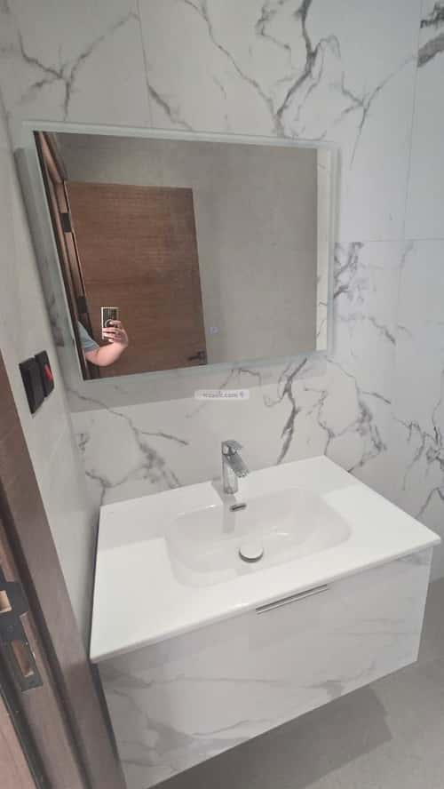 Villa 308 SQM Facing East on 20m Width Street Al Swaryee, North Jeddah, Jeddah