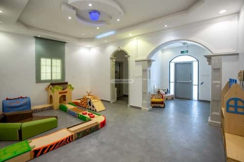 فيلا 715.5 متر مربع شمالية على شارع 30م الأمواج، شمال جدة، جدة