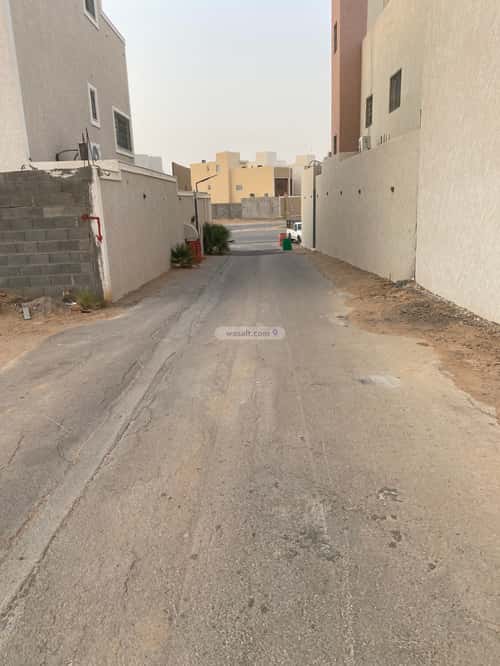 Land 323.94 SQM Facing South East on 13m Width Street The Apartment, Bariduh