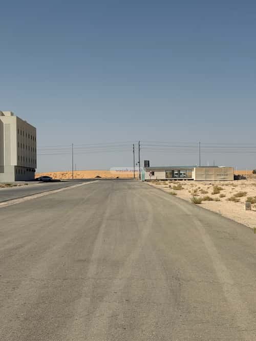 أرض 331.65 متر مربع جنوبية على شارع 25م المليداء، بريدة