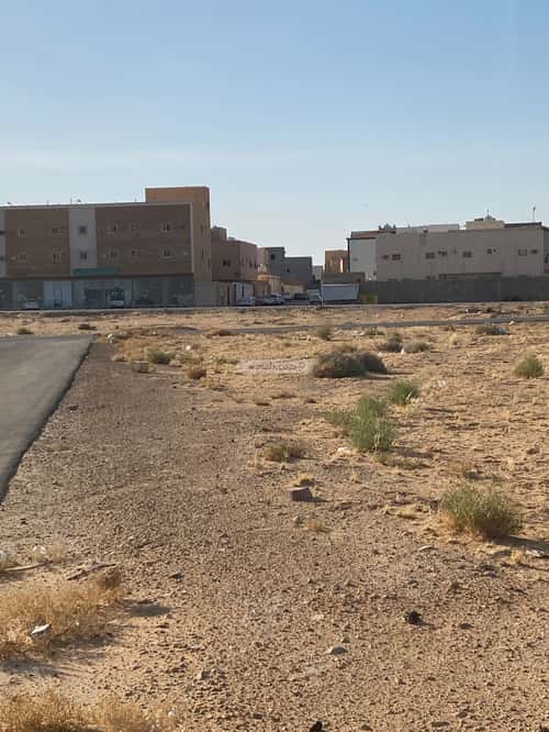 Land 400 SQM Facing West on 15m Width Street The Apartment, Bariduh