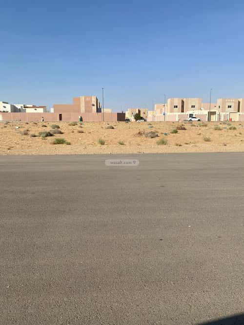 Land 400 SQM Facing West on 15m Width Street The Apartment, Bariduh
