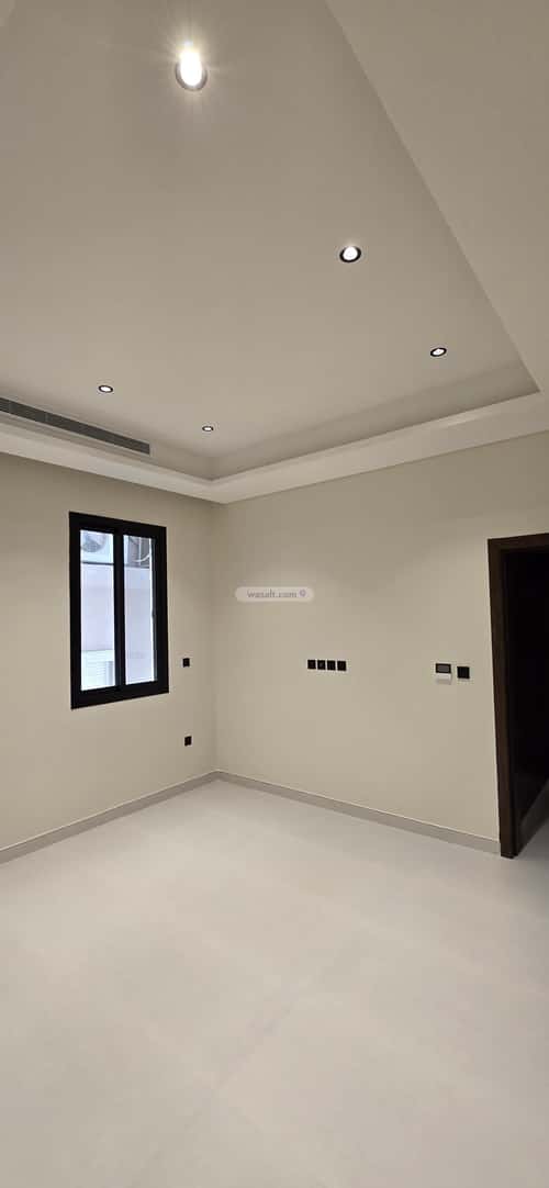 شقة 5 غرف في النهضة