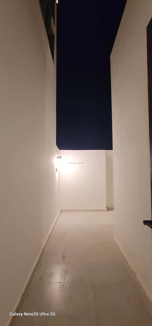Apartment with 3 Bedrooms Al-Janadriyah, East Riyadh, Riyadh