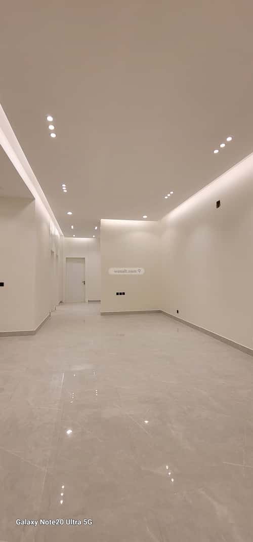 3 bedroom apartment in Al Janadriyah