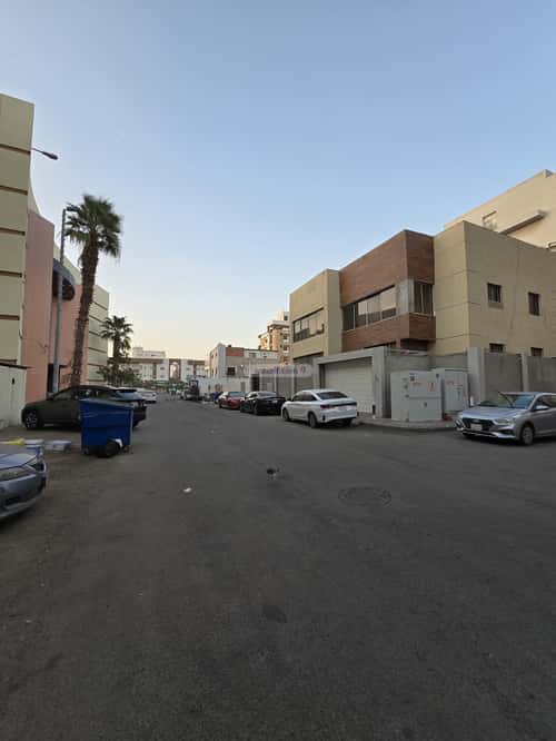 Building 423 SQM with 3 Floors Facing North Al Faysaleyyah, North Jeddah, Jeddah