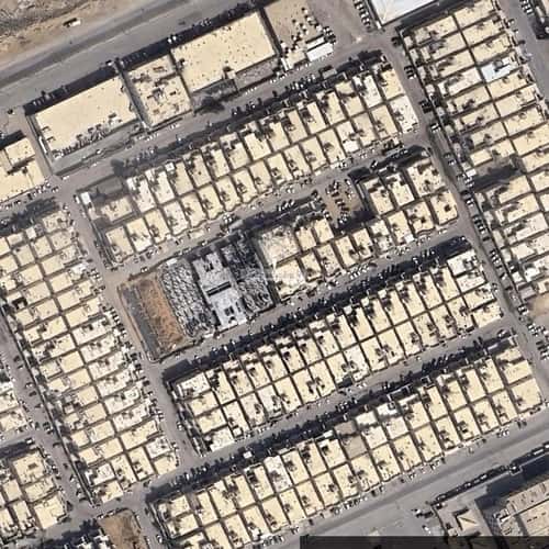 5 bedroom floor in Al Rimal