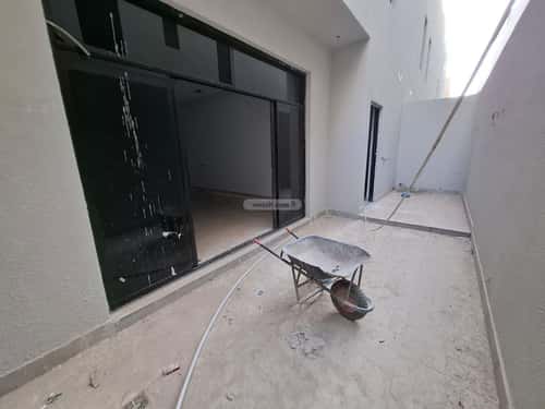 Villa 376.65 SQM Facing South on 15m Width Street Al-Muanisiyah, East Riyadh, Riyadh