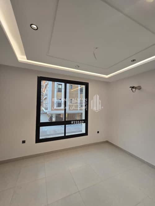 شقة 4 غرف في الريان