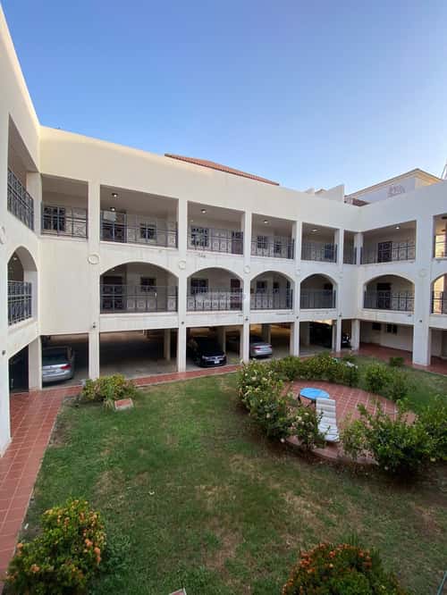 Apartment with 2 Bedrooms Al Hamrah, North Jeddah, Jeddah