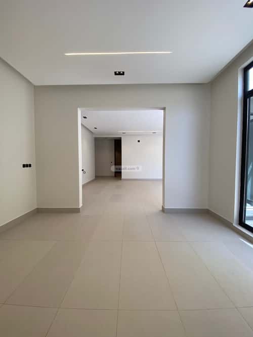 Floor 239.8 SQM with 5 Bedrooms Al-Khaleej, East Riyadh, Riyadh