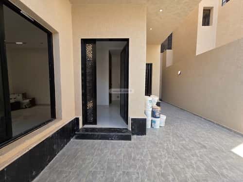 Floor 179.62 SQM with 5 Bedrooms Ar-Rimal, East Riyadh, Riyadh